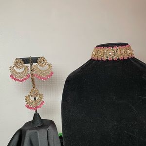 Traditional jewelry set